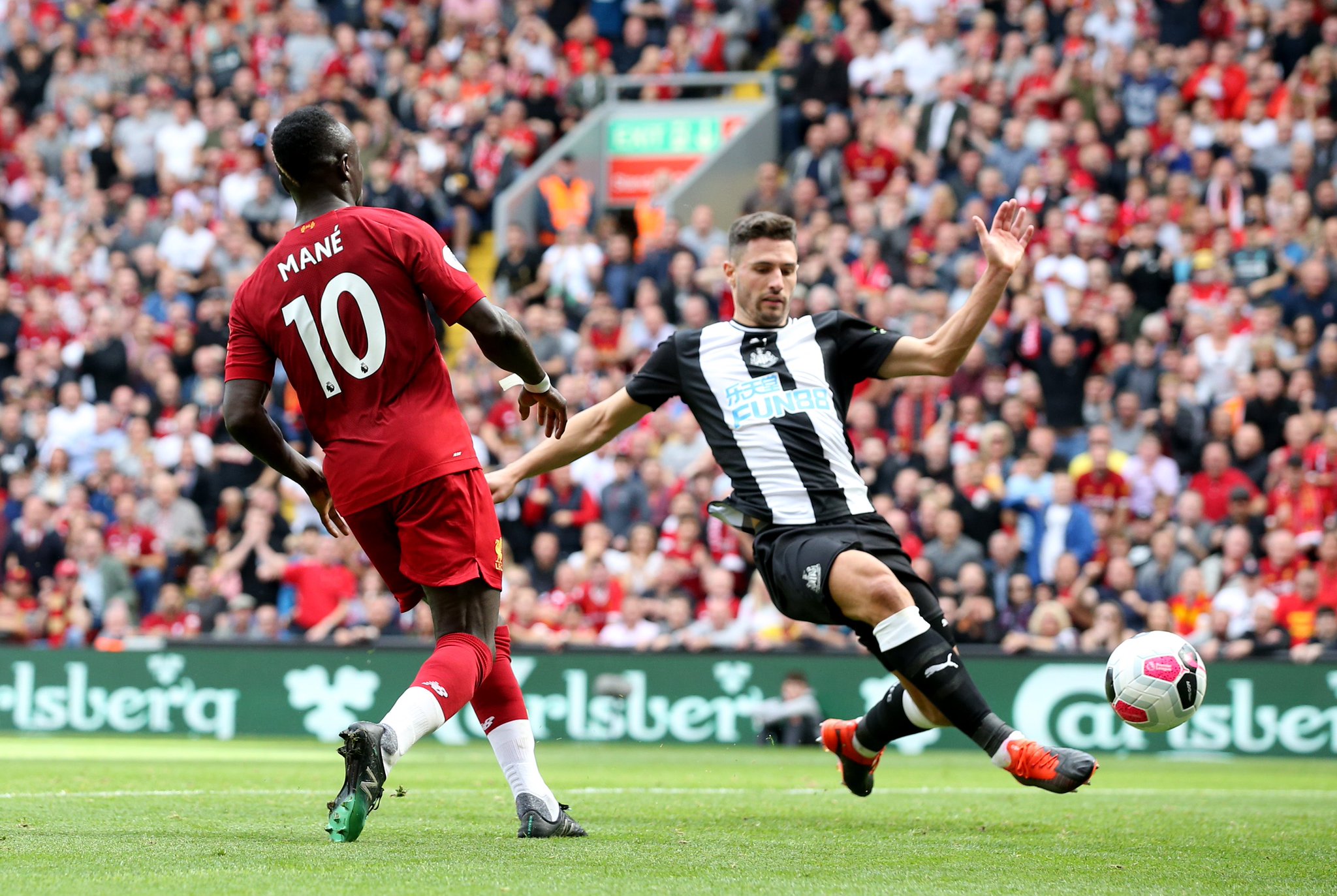 外界不禁担 外界不禁担